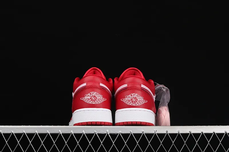 All categories Air Jordan Jordan series basketball shoes Air Jordan 1 Low Air Jordan 1 Low AJ1 Joe 1 Christmas red low-top basketball shoes DB3621-600
